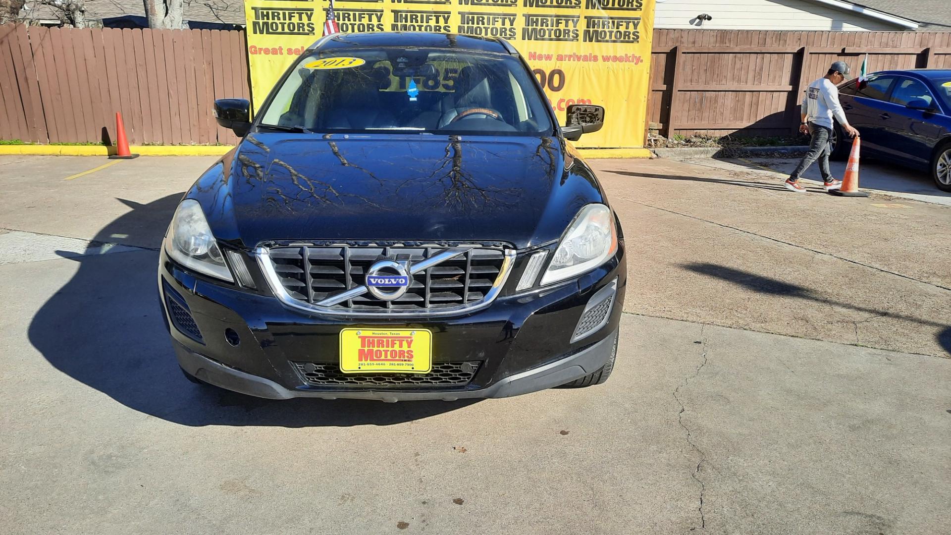 2013 Volvo XC60 (YV4902DZ4D2) , located at 16710 Clay Rd., Houston, TX, 77084, (281) 859-7900, 29.834864, -95.656166 - Photo#0